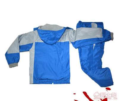 【俊琦廠家直銷新款教育局定點(diǎn)秋冬新款小學(xué)生中學(xué)生冬季棉服冬季校服】滄州市新華區(qū)俊琦服裝廠 - 產(chǎn)品庫